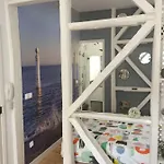 Апартаменты Mural House