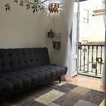 Апартаменты Mural House